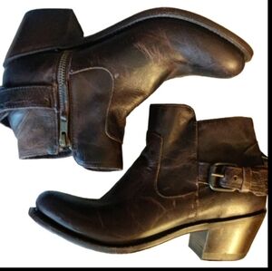 J.B. Dillon Women's Brown Western Leather Ankle Boots NWOB Size 7.5